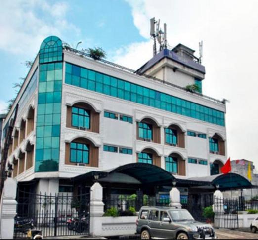 Hotel Ajay International Allahabad Esterno foto