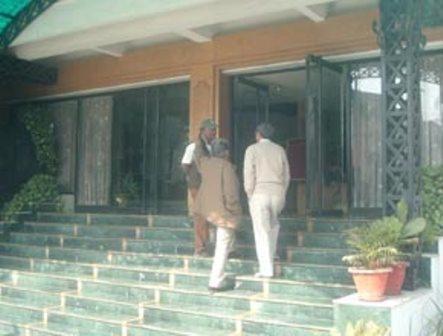 Hotel Ajay International Allahabad Esterno foto